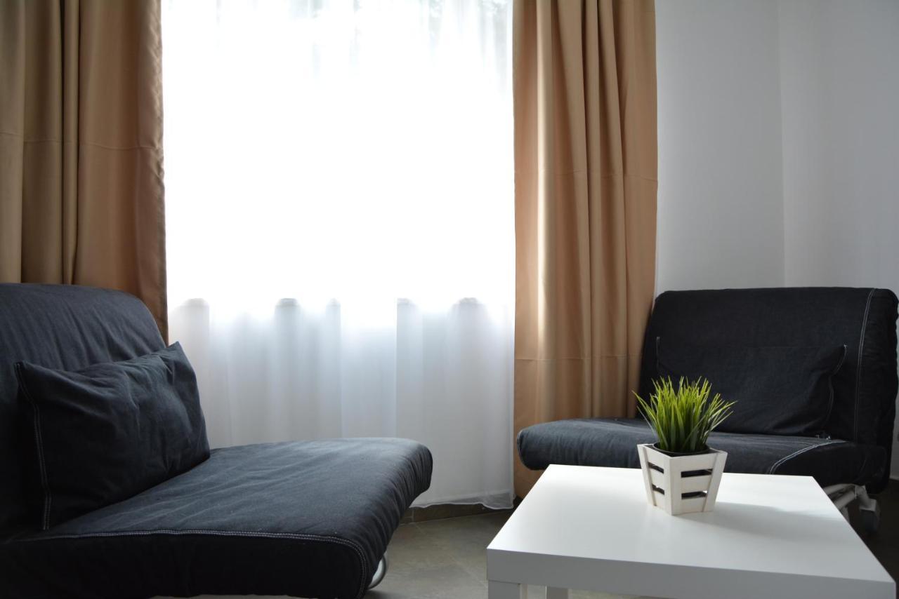 Milennia Family Hotel Pantai Sunny Bagian luar foto